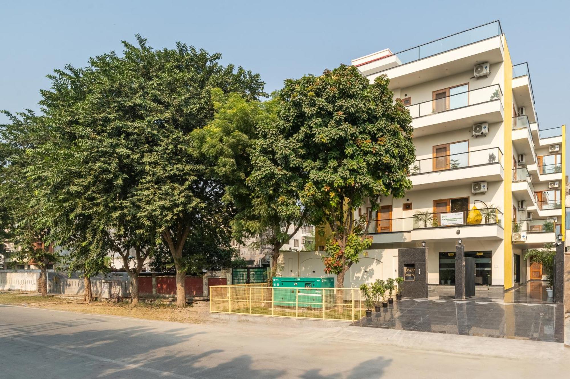 Lime Tree Hotel & One Bhk Serviced Apartment Noida - Sector 50 Metro Buitenkant foto