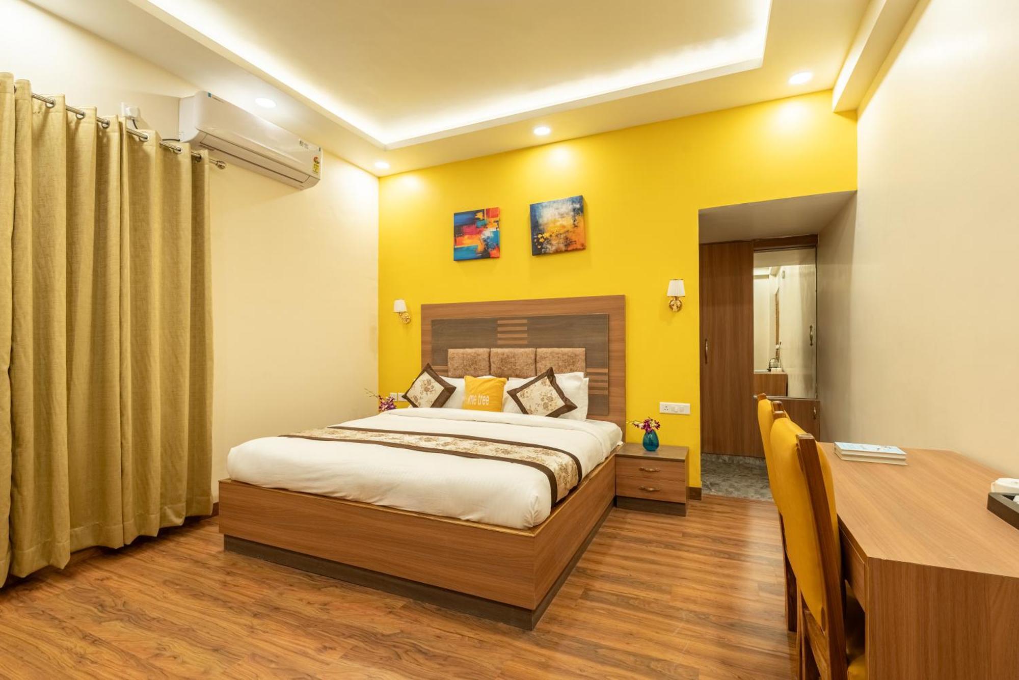 Lime Tree Hotel & One Bhk Serviced Apartment Noida - Sector 50 Metro Buitenkant foto